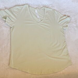 lululemon athletica Love V-Neck Tee